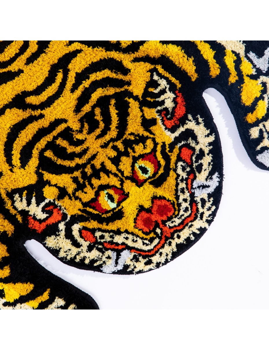 RAW EMOTIONS - Small Tibetan Tiger Rug